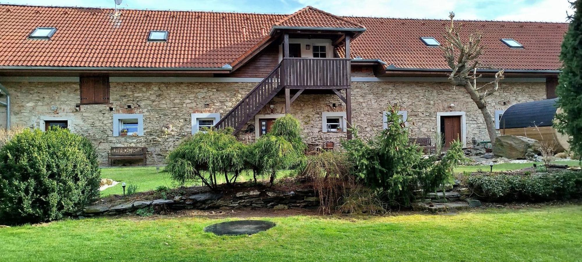 Statek Kloubek Daire Chabičovice Dış mekan fotoğraf